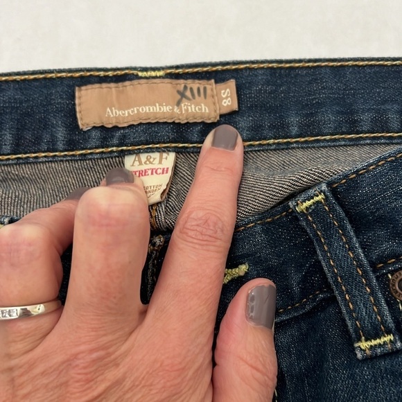 Abercrombie and Fitch jeans size 8s - Picture 5 of 6